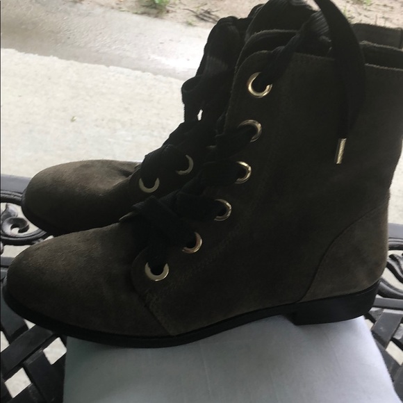 Kate spade ♠️ booties - Picture 5 of 5